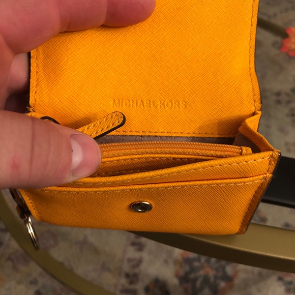 Michael kors wallet card holder - Picture 2 of 6